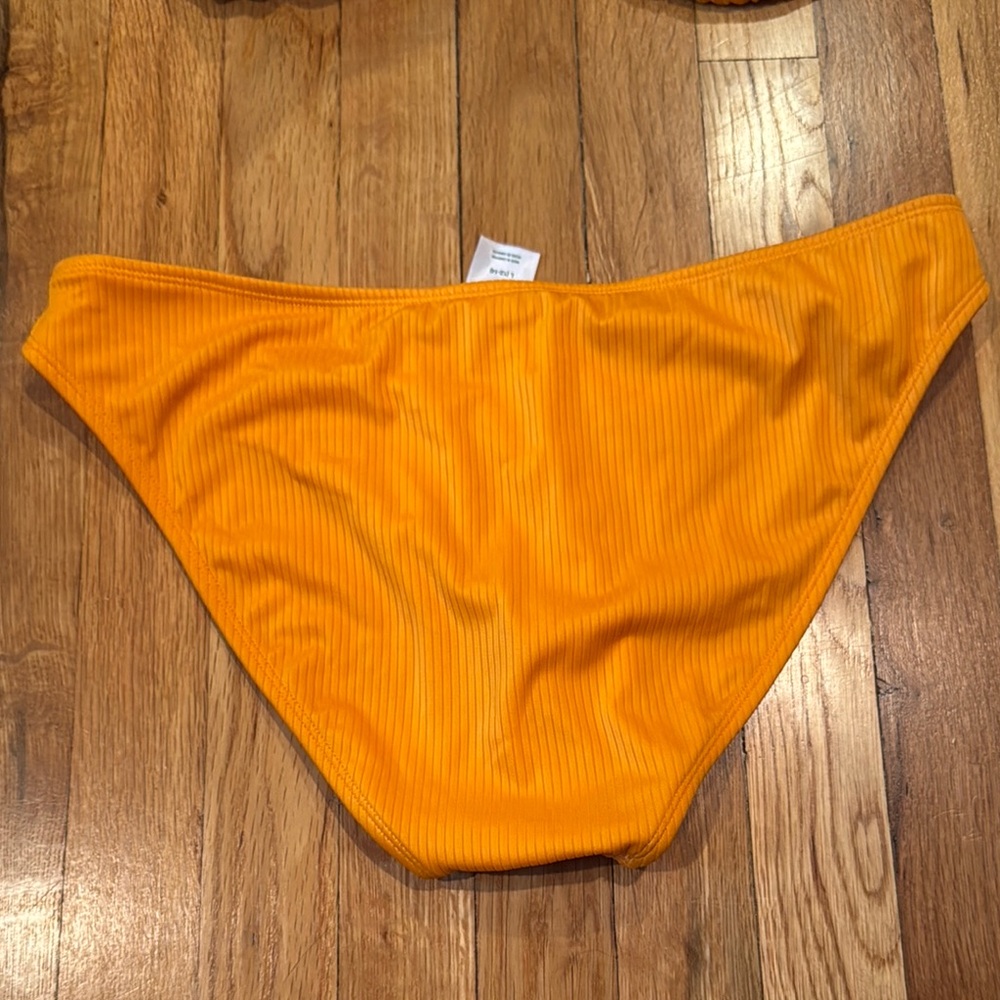 Wild Fable Orange Ruffled Bikini Set - Picture 3 of 6